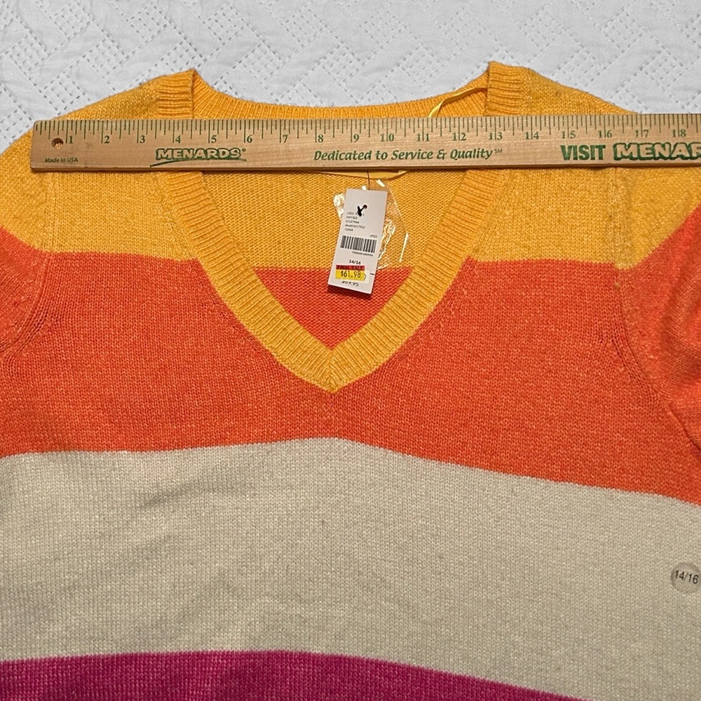 New! Lane Bryant Classic V-Neck Tunic Pullover Sweater - Picture 7 of 8